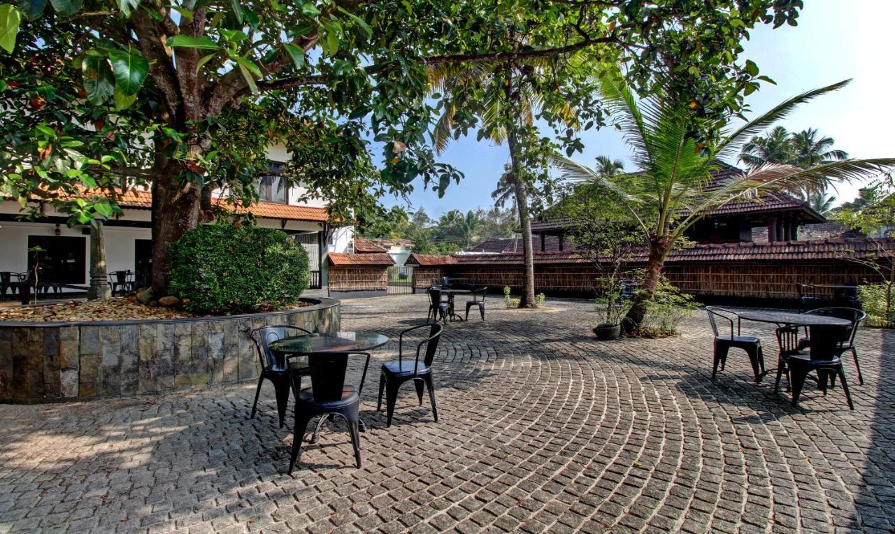 Treebo Premium Travancore Palace Cherthala Alappuzha Dış mekan fotoğraf
