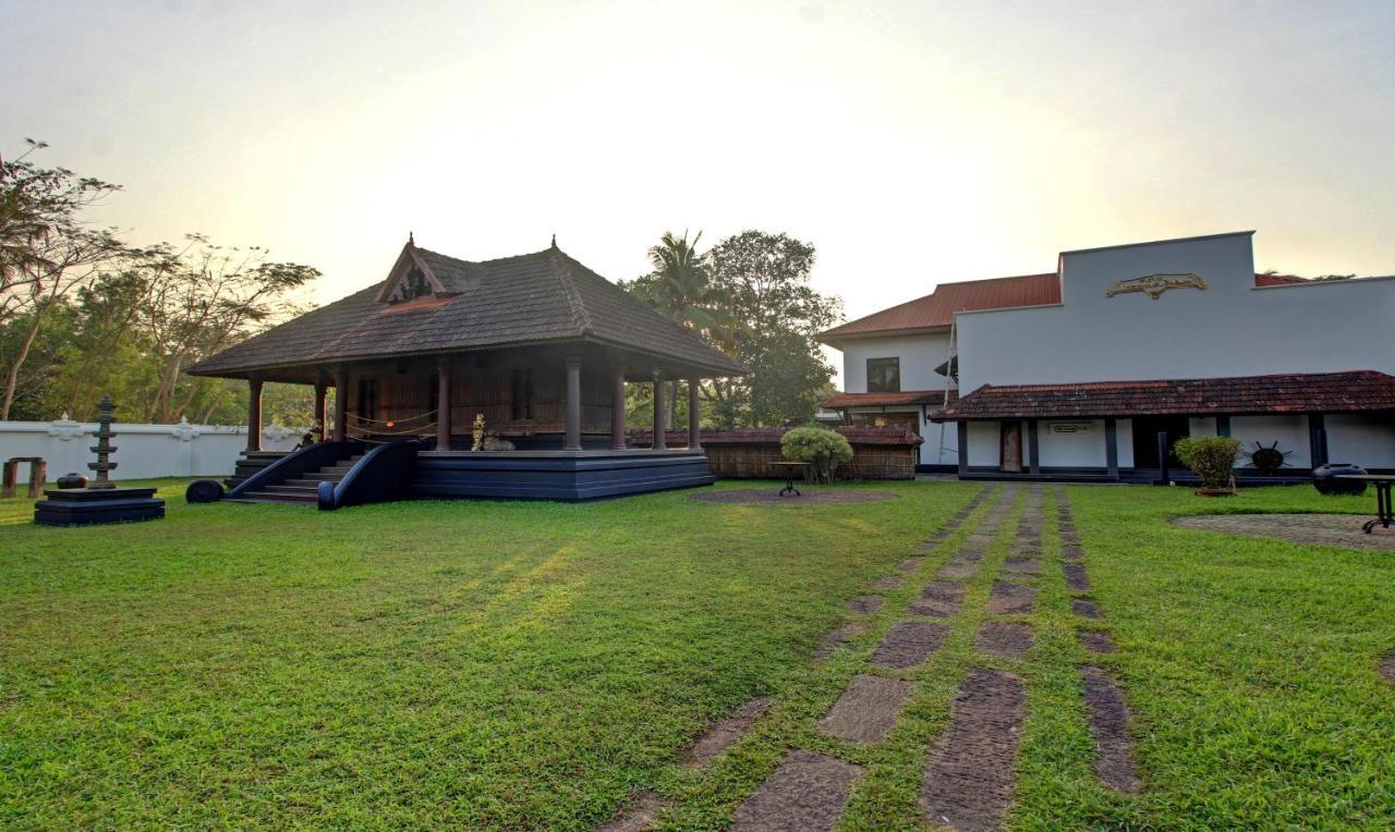 Treebo Premium Travancore Palace Cherthala Alappuzha Dış mekan fotoğraf