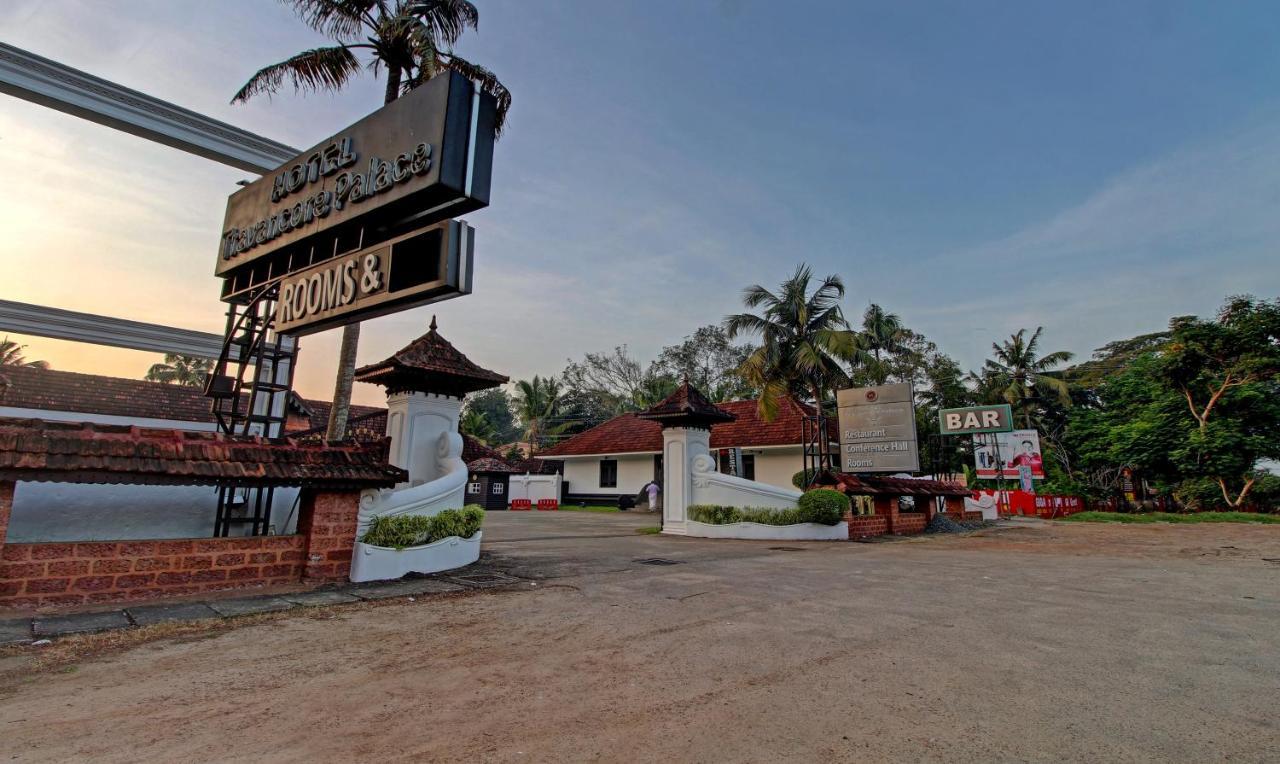 Treebo Premium Travancore Palace Cherthala Alappuzha Dış mekan fotoğraf