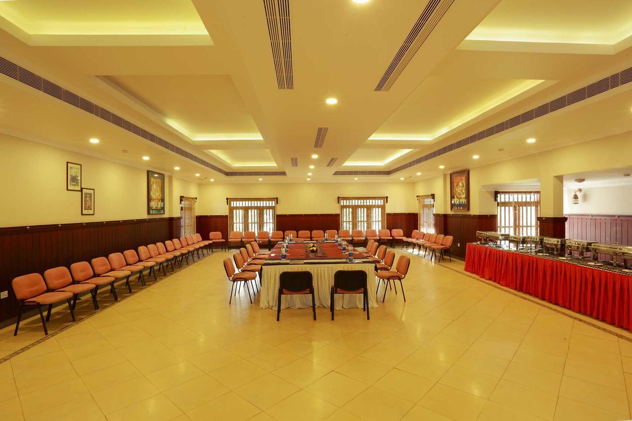 Treebo Premium Travancore Palace Cherthala Alappuzha Dış mekan fotoğraf