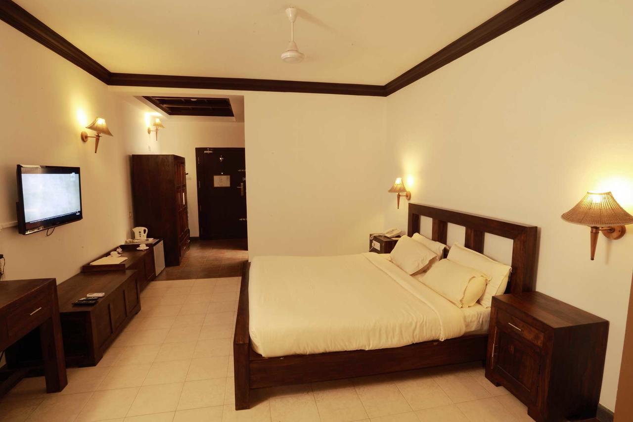 Treebo Premium Travancore Palace Cherthala Alappuzha Dış mekan fotoğraf