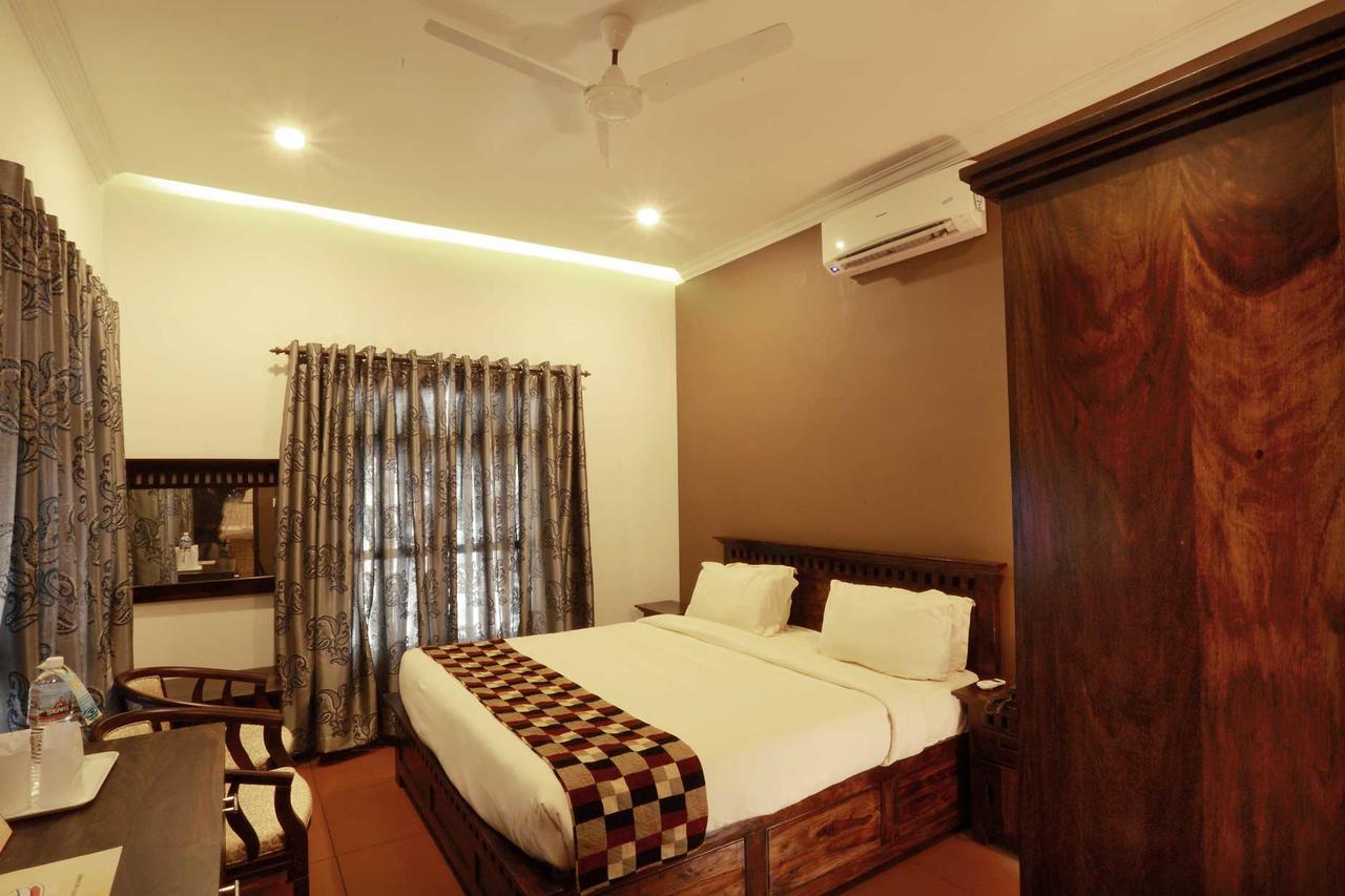 Treebo Premium Travancore Palace Cherthala Alappuzha Dış mekan fotoğraf
